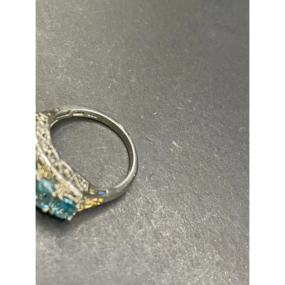 STS Signed 925 Sterling Silver Oval Cut Blue Topaz Cocktail Ring Size 8.75